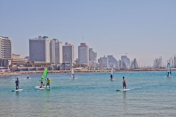 Серфинг в Тель-Авиве