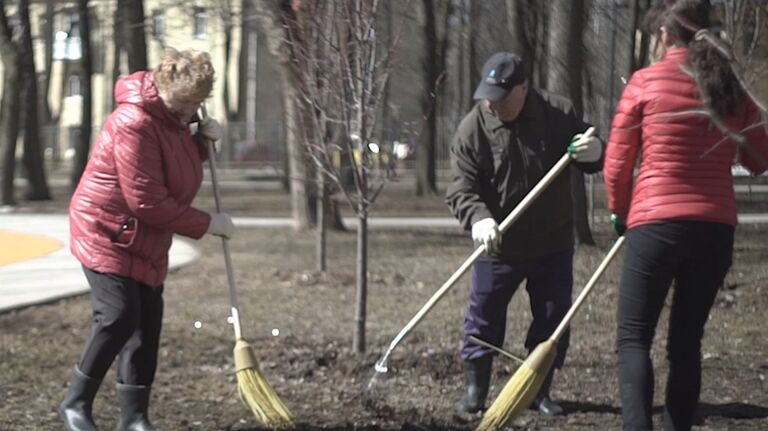 Первый весенний субботник в Москве: масштабная городская уборка Первый весенний субботник в Москве: масштабная городская уборка