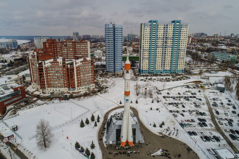 Монумент ракета-носитель Союз музея Самара Космическая им. Д. И. Козлова в Самаре