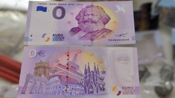 Cувенирная купюра номиналом в ноль евро с изображением Карла Маркса
