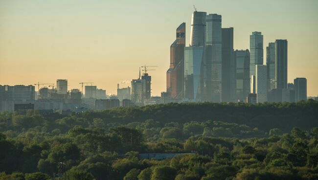 Рассвет в Москве