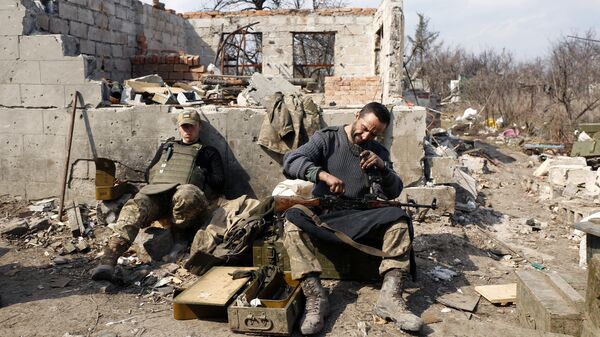 Украинские военные готовятся к боям в Авдеевке, Донецкая область. архивное фото