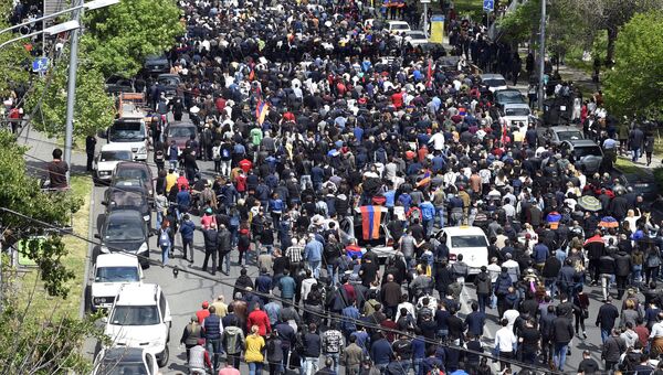 Участники акции протеста в Ереване. Архивное фото