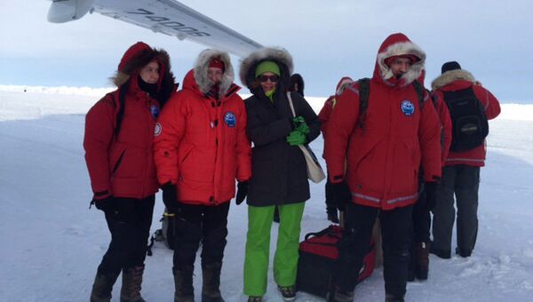 Экспедиция группы школьников на Северный полюс