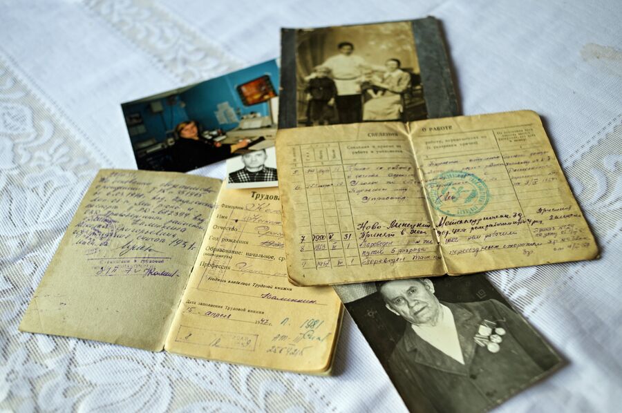 Архивные документы, хранящиеся в семье Калинкиных-Кокоревых
