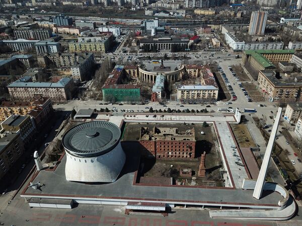 Вид на территорию музея-заповедника Сталинградская битва в Волгограде