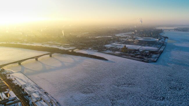 Стрелка Оки и Волги в Нижнем Новгороде