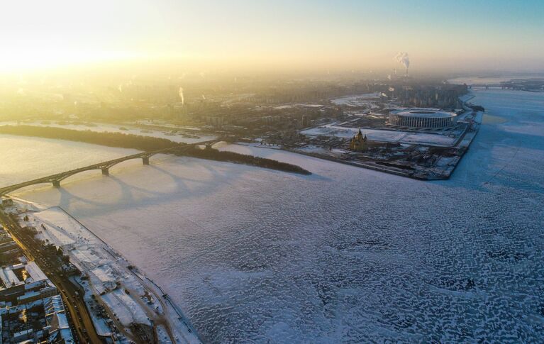 Стрелка Оки и Волги в Нижнем Новгороде