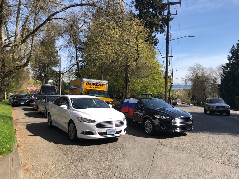 Российские дипломаты покинули консульство РФ в Сиэтле Российские дипломаты покинули консульство РФ в Сиэтле