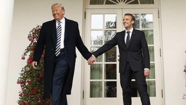 Президент Франции Эммануэль Макрон и президент США Дональд Трамп во время встречи в Белом доме, США. 24 апреля 2018