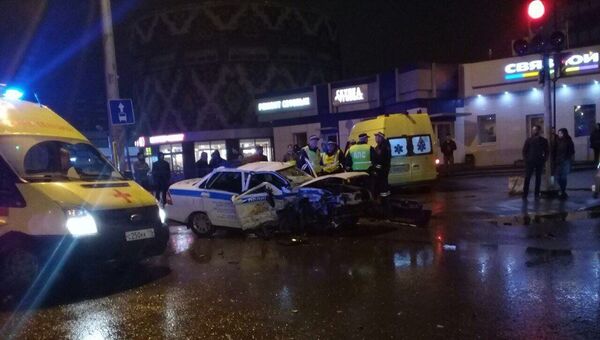 ДТП с участием полицейской машины и BMW в Казани. 27 апреля 2018
