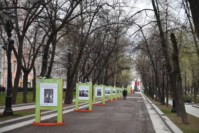 Открытие фотовыставки Москва Музыкальная на Тверском бульваре