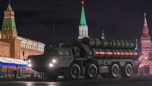 Зенитный ракетный комплекс С-400 Триумф на репетиции военного парада на Красной площади