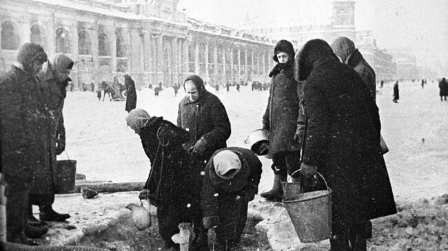 Жители блокадного Ленинграда