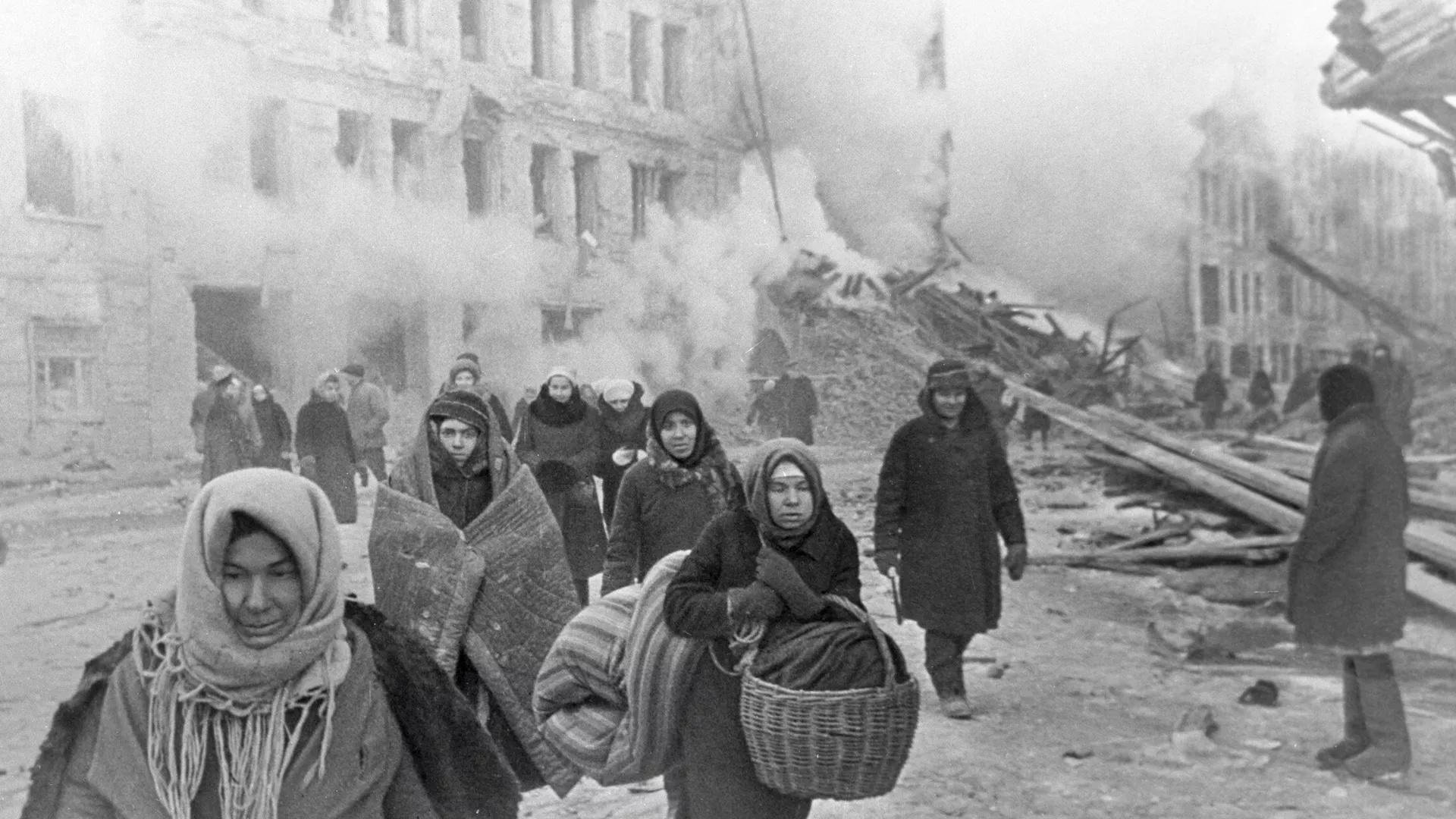 Жители блокадного Ленинграда - РИА Новости, 1920, 23.01.2023