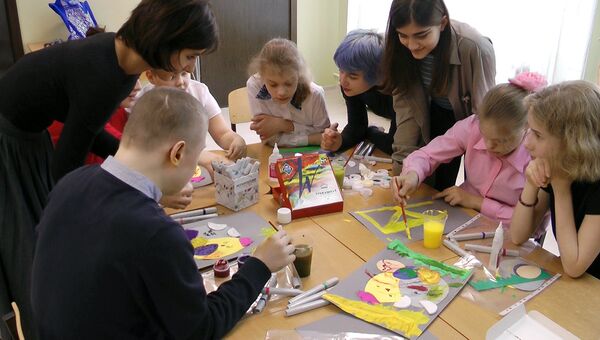 Творчество не знает ограничений: как школьники становятся арт-волонтерами