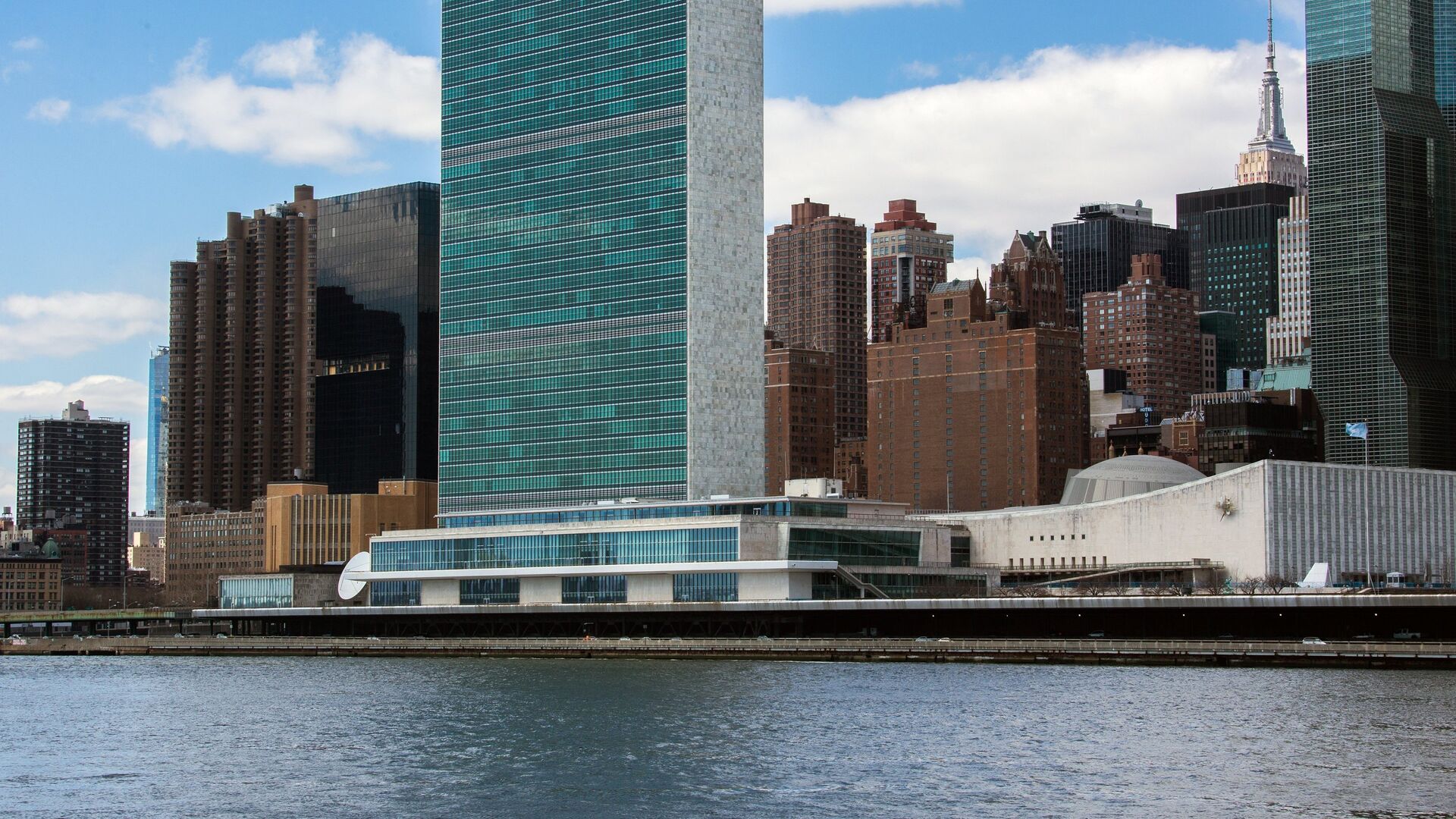 Здание Организации Объединенных Наций в Нью-Йорке - РИА Новости, 1920, 22.04.2021