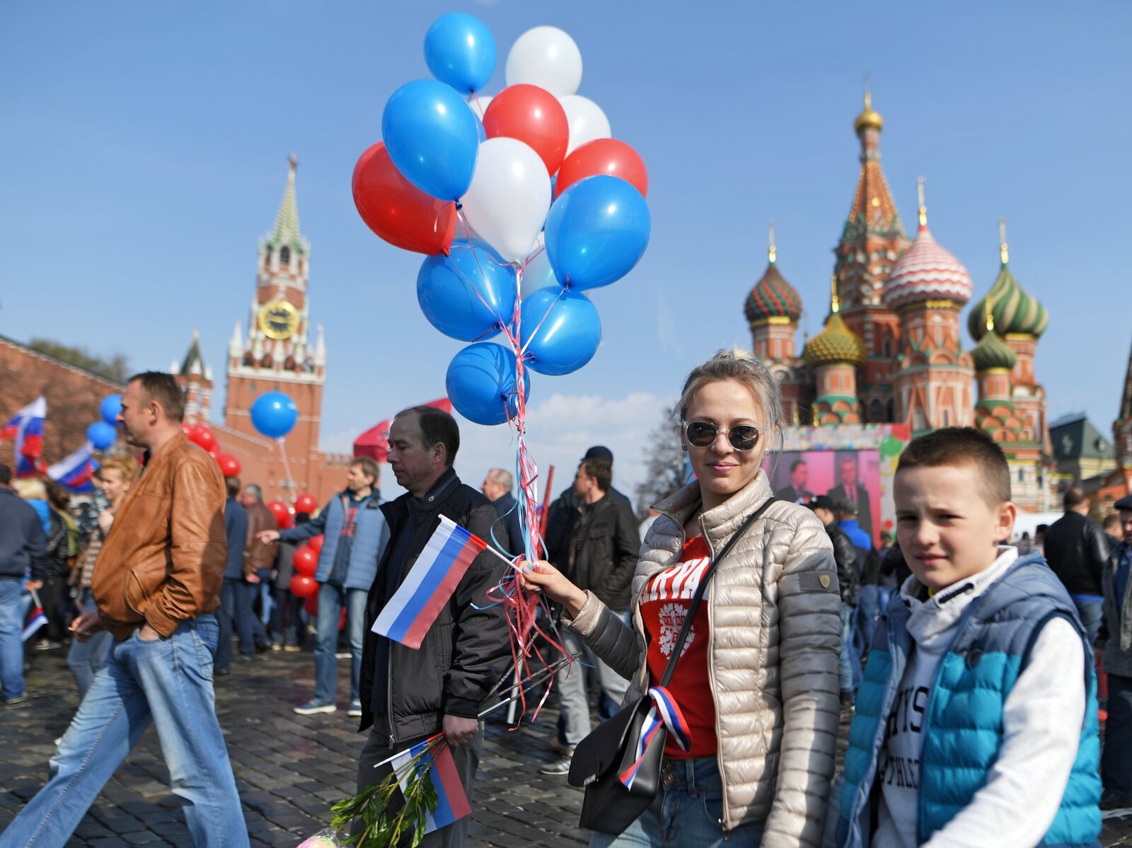 Праздник бывших. Первое мая красная площадь. 1 Мая Москва. Первомайские торжества на красной площади в Москве. Празднование первого мая в Москве.