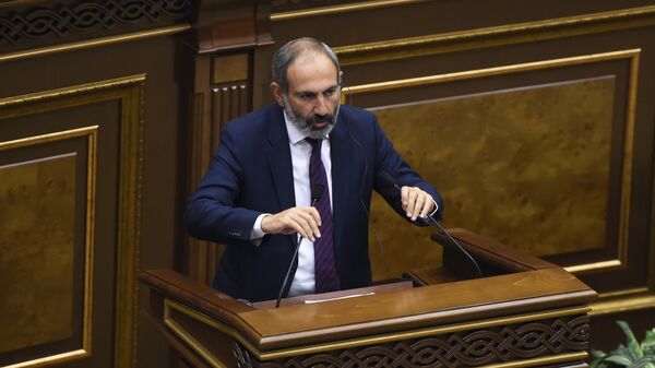 Кандидат в премьер-министры, лидер партии Елк Никол Пашинян
