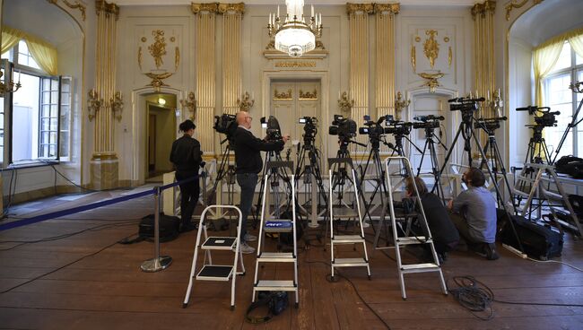 Журналисты перед объявлением лауреатов Нобелевской премии по литературе. Архивное фото