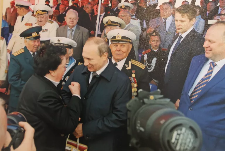 Ветеран Нина Демешева и Владимир Путин Ветеран Нина Демешева и Владимир Путин