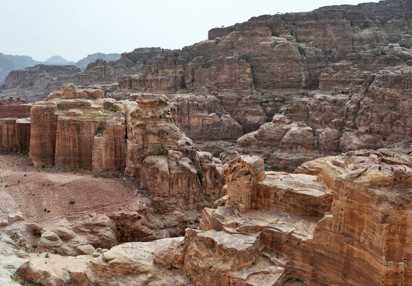 Развалины древнего города Петра в Иордании