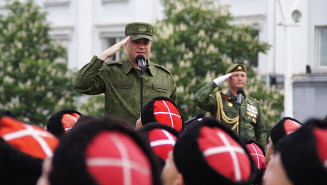 Генеральная репетиция парада Победы в Луганске. Архивное фото