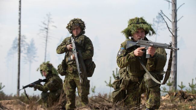 Эстонские военные на учениях