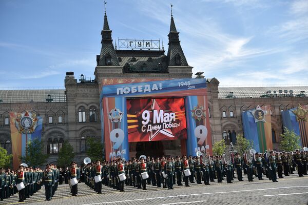Военный оркестр на военном параде, посвященном 73-й годовщине Победы в Великой Отечественной войне 1941-1945 годов. 9 мая 2018