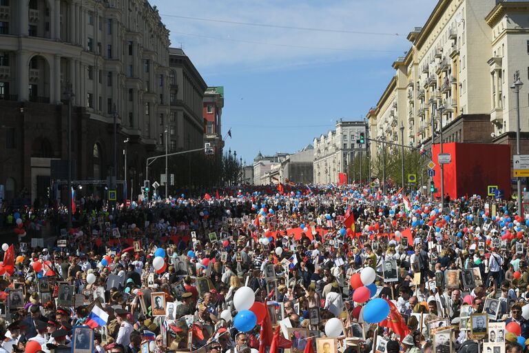 Акция Бессмертный полк в Москве