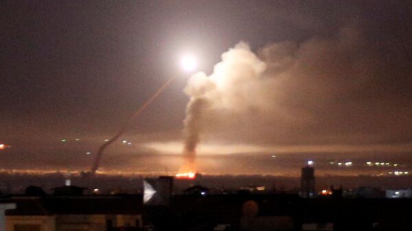 Дамаск по время ракетного обстрела со стороны израильской армии