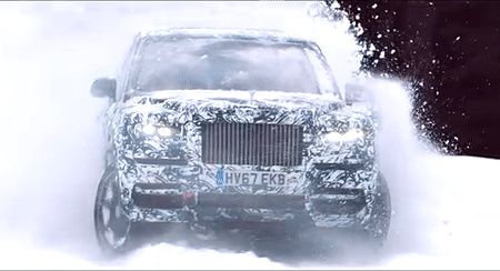 Rolls-Royce представил свой первый в истории внедорожник