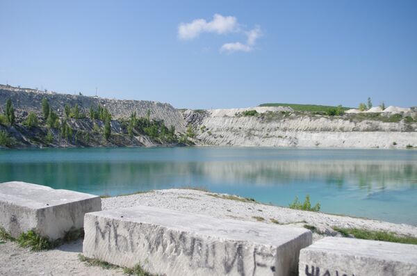куда поехать в крыму на шашлыки. . куда поехать в крыму на шашлыки фото. куда поехать в крыму на шашлыки-. картинка куда поехать в крыму на шашлыки. картинка . МОСКВА, 19 мая — РИА Новости, Ирина Овчинникова. Шашлык, сосиски и овощи на костре, соль в спичечном коробке, а еще вид на лес, озеро или реку. Традиционное развлечение теплых дней, пикники — это не столько еда, сколько возможность побыть на природе. Где лучше всего устраивать привал в Крыму — в материале РИА Новости.