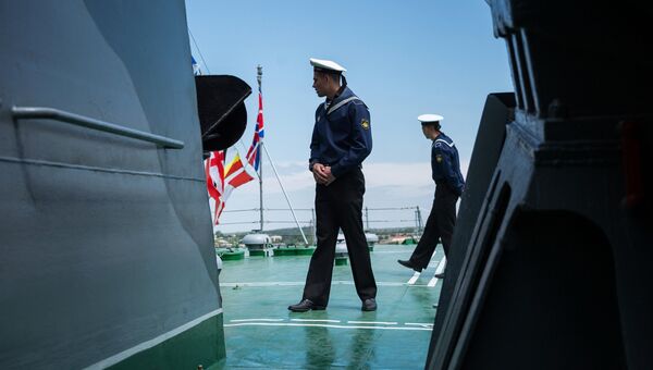Моряк-Чернофлотец на борту боевого корабля Черноморского флота в Севастополе. Архивное фото