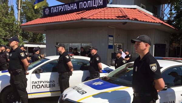 Сотрудники патрульной полиции в Крыму и Севастополе в Херсонской области, Украина