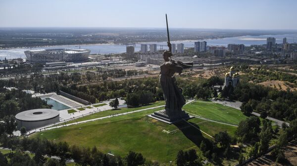 Монумент Родина-мать зовет! в Волгограде