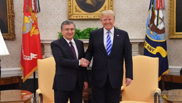 Президент Узбекистана Шавкат Мирзиёев и президент США Дональд Трамп во время встречи. 16 мая 2018