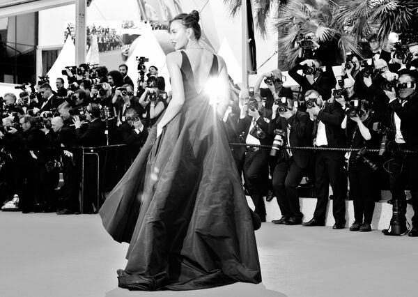 Модель и актриса Ирина Шейк на красной дорожке 71-го Каннского международного кинофестиваля