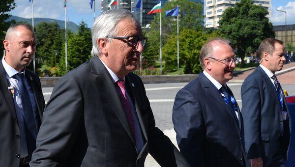 Председатель Европейской комиссии Жан-Клод Юнкер перед саммитом ЕС в Софии. 17 мая 2018