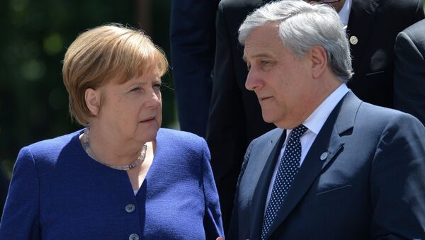 Канцлер Германии Ангела Меркель и председатель Европейского парламента Антонио Таяни на саммите ЕС в Софии. 17 мая 2018