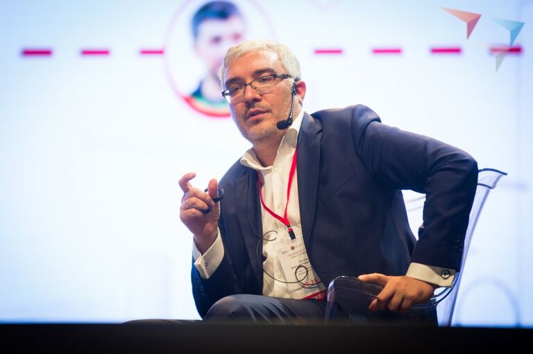 Директор направления Молодые профессионалы агентства стратегических инициатив Дмитрий Песков Директор направления Молодые профессионалы агентства стратегических инициатив Дмитрий Песков