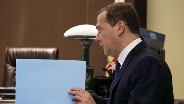 Председатель правительства РФ Дмитрий Медведев во время встречи в Сочи с президентом РФ Владимиром Путиным. 18 мая 2018