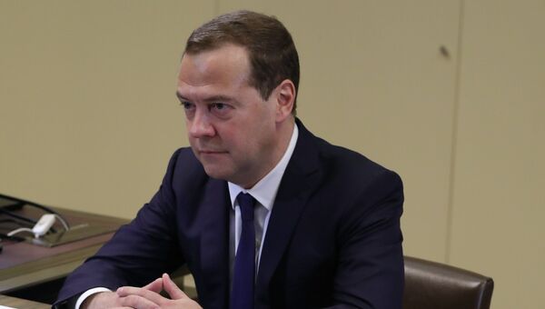 Председатель правительства РФ Дмитрий Медведев во время встречи в Сочи с президентом РФ Владимиром Путиным. 18 мая 2018