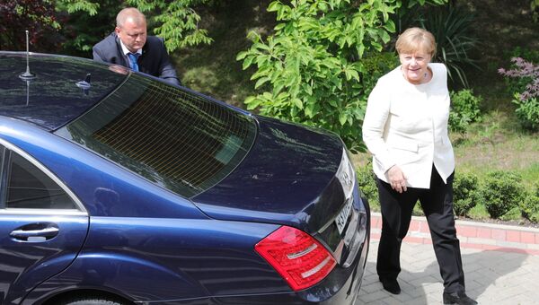 Федеральный канцлер ФРГ Ангела Меркель перед началом встречи с президентом РФ Владимиром Путиным в Сочи. 18 мая 2018