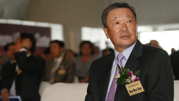 Председатель группы компаний LG Ку Бон Му. Архивное фото