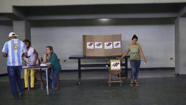 На избирательном участке во время президентских выборов в Баркисимето, Венесуэла. 20 мая 2018