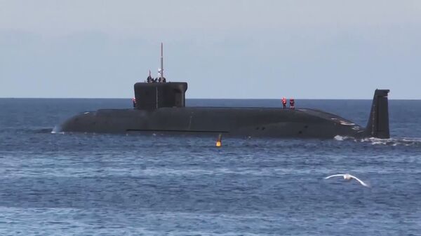 Подводный крейсер Юрий Долгорукий, с которого производится запуск ракет  Булава