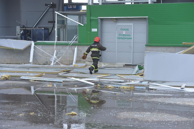 Взрыв на белорусском заводе Алкид в Минской области по производству гидроизоляционных и кровельных мастик и эмульсий. 22 мая 2018 Взрыв на белорусском заводе Алкид в Минской области по производству гидроизоляционных и кровельных мастик и эмульсий. 22 мая 2018