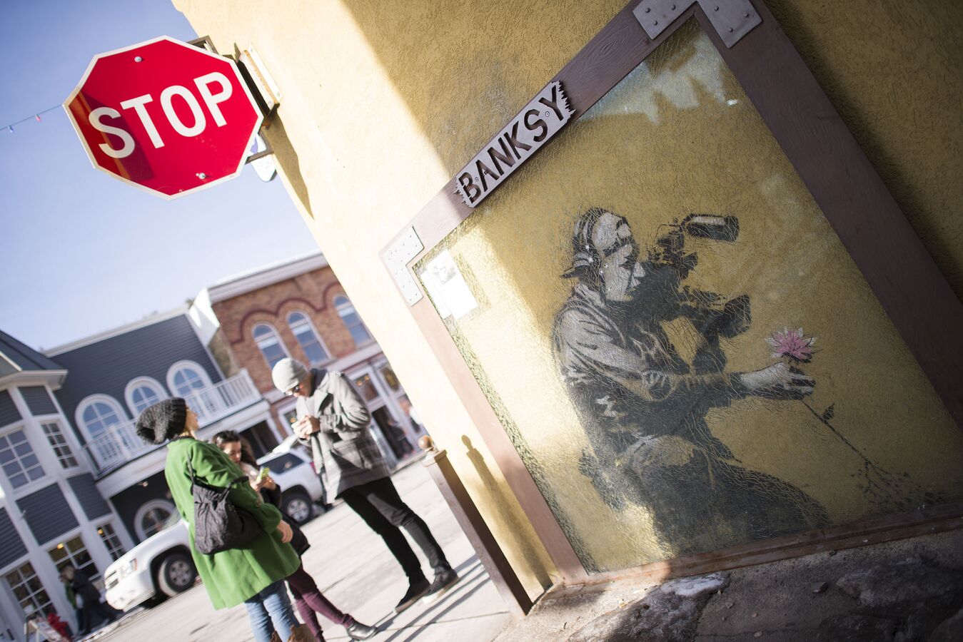 Die Identität des Künstlers Banksy kann offenbart werden, schreiben die Medien