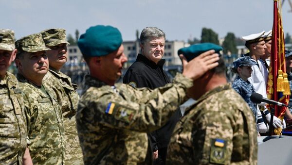 Президент Украины Петр Порошенко в Николаевской области. 23 мая 2018